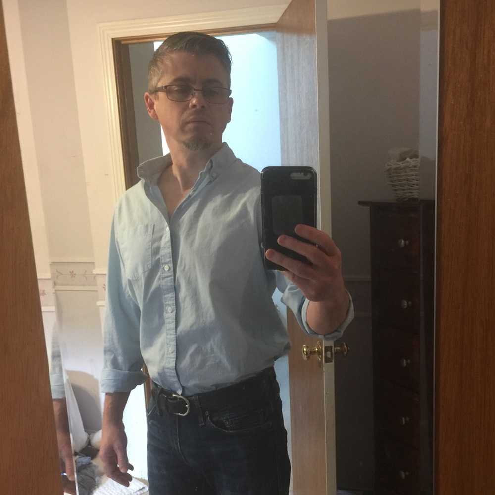 Meet your Posher, Travis